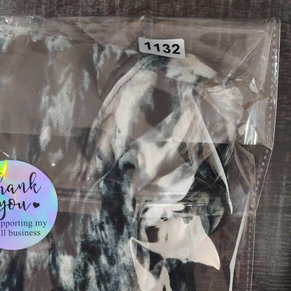 Simply Vera Abstract Print Top S Art to Wear High Low Gray Black Tee Graphic Top - Picture 10 of 10